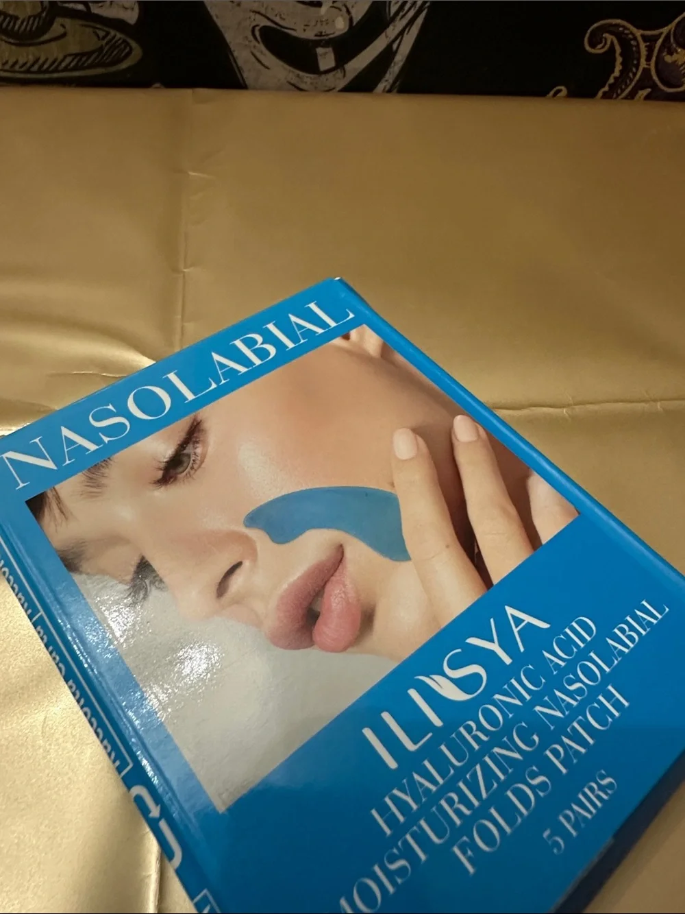 Ilhasya Hyaluronic Nasolabial Moisturizing Patch — Blue